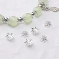 Copriperle a fiore argentate per gioielli fai-da-te con perle verde chiaro traslucide - Copriperla Girasole Traforato 7mm (Stile 30) / 50 Pezzi/Confezione (Apertura circa 1 mm) / Argento