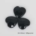 Set van 10x10mm zwarte facet geslepen hartvormige acryl kralen met twee gaten voor naaien - 10x10mm (100 Stuks/Verpakking) / Zwart