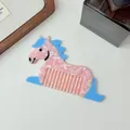 Pettine per capelli carino a forma di pony in acetato marmorizzato rosa e blu - Rosa Gemma