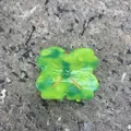 Detail of green clover acetate hair claw clip with golden butterfly metal ornament - 4.5CM / Lucky Four-Leaf Clover (5022853377713)
