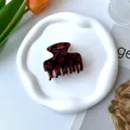 Classic red and black plaid hair claw clip in a stylish British vintage checkered pattern - Five-Tooth Handheld Claw