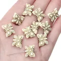 Perla a farfalla in acrilico crema vintage con bordo dorato per creazione gioielli - Perlina a Farfalla