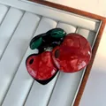 Pinza per capelli a ciliegia in acetato con frutti rossi marmorizzati e foglie - Pinza Ciliegia Piccola