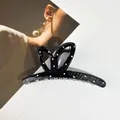 Détail de la pince à cheveux oreilles de lapin noire à pois blancs en acrylique poli - Style Oreille de Lapin / 13*5.5cm / Noir