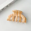Detail of tortoise marble hair claw with gold text and non-slip teeth texture - 9.5*5.5cm, 36g / Apricot