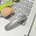 Fermaglio per capelli curvo in metallo grigio argento con scritte dorate decorative - Grigio