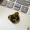 Mini bear hair claw in vintage tortoiseshell pattern with golden facial detailing - 3cm / Dark Tortoiseshell