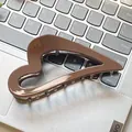 Brown heart-shaped acetate hair claw clip with glossy finish for thick hair - 11.5cm / Brown