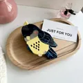 Dettaglio del fermaglio per capelli in acetato a forma di uccello con design blu - Motivo Marmo Blu Scuro (Pappagallo Blu) / Pappagallo blu