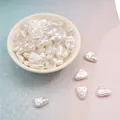 Unregelmäßige weiße Barockperlen für DIY-Schmuckherstellung und Bastelzubehör - Längliche Melonenkernform
