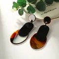 French vintage tortoiseshell acetate and black geometric oval dangle earrings for women - Tortoiseshell Brown