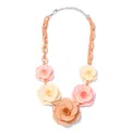 Collier bohème en acrylique avec des pendentifs de fleurs de camélia colorées - Rose Pêche