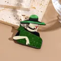 Broche artistique en acrylique pour femme, texture marbre vert émeraude et chapeau vintage - Vert Olive