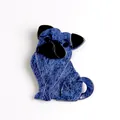 Broche carlin en acrylique moderne avec texture fibre bleu marine et accents noirs brillants - Broche Fil d'Argent Bleu Royal