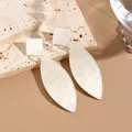 Creamy white geometric acetate earrings with marble texture on travertine background - White Water Pattern Style(EH00075)