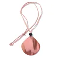 Collar con colgante de gota en resina jaspeada rosa y cordón de ante rosa - Colgante de Gota Texturizada Rosa Oscuro (XL00013)