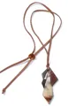 Collar ajustable de cuero sintético marrón con colgante geométrico de resina de colores - Colgante de Rombo Triple Café Claro (XL00004)