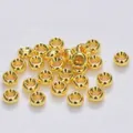 Cuentas espaciadoras cóncavas bañadas en oro de 14k para joyería DIY sobre tela - Modelo M81 (4mm) / Bañado en Oro de 18K