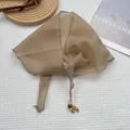 Pañuelo de seda ligero marrón claro a rayas con bordes ondulados y cuentas de madera - 28*115cm / Caqui