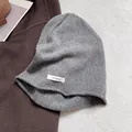 Berretto classico in maglia di lana 100% grigia da donna, caldo cappello dallo stile casual - Grigio Chiaro Tinta Unita