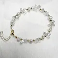 Armband van natuurlijke zoetwaterparels en bergkristal met gouden karabijnsluiting luxe - Bergkristal
