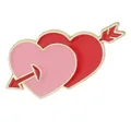 Broche émaillée flèche de Cupidon à travers cœurs rose et rouge, finition or - C3481-10