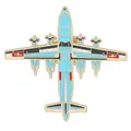 Dettaglio ravvicinato della spilla in smalto blu a forma di aereo a elica vintage - Aereo di Linea Vintage Blu Chiaro (C3418-4)