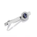 Fermacravatta da uomo in argento con zircone blu incastonato su sfondo bianco puro - Stile Base Argento Pietra Blu (T1005)