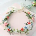 Couronne de fleurs mariée faite main avec fleurs rose blanc bleu et ruban ivoire - Style Marguerite Rose Blanc Bleu (W1159)