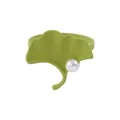 Servilletero vintage de hoja de ginkgo verde con perla blanca en fondo blanco - Estilo Verde con Decoración de Perla de Imitación (Z1034-2)