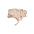Servilletero dorado con forma de hoja de ginkgo y detalle de una perla blanca - Estilo Dorado con Decoración de Perla de Imitación (Z1034-1)
