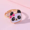 Bague panda dorée ajustable pour enfants avec détails de nœud rose en émail doux - Panda avec Nœud (E1209-20)
