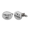 Gemelos ovalados plateados con texto Trust Me I'm A Banker para trajes de oficina hombre - Estilo Confía En Mí Soy Banquero (B1409)