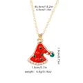Collana con ciondolo a cappello di Babbo Natale dorata con smalto rosso e verde e strass - Cappello di Babbo Natale (A3011)