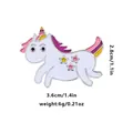 Lindo pin de esmalte de unicornio con melena de arco iris para ropa y bolsos - Unicornio Estrella (C2286)