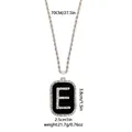 Collar hip hop con colgante rectangular negro de letra E y brillantes diamantes - Letra E