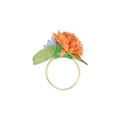Künstlicher Serviettenring mit orangefarbenen Blüten und goldenem Metallring-Halter - Orange und Blau Zweifarbig Stil (Z1320-10)