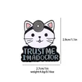 Vista dettagliata della spilla in smalto gatto dottore con dimensioni e peso - Stile Gatto Medico (C2406-1)