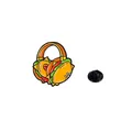 Broche en émail créative avec burger, hot-dog et écouteurs et fermoir en caoutchouc - Casque Burger (C2579-3)