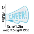 Tabella taglie dettagliata della spilla megafono in smalto blu con scritta Cheer - Blu