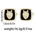 Dettaglio gemelli quadrati testa di lupo con specifiche di dimensioni e peso del prodotto - Stile Testa di Lupo Oro (B1523-4-GO)
