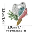 Broche pivert colorée en émail et cristal avec mesures détaillées du produit - Oiseaux Doubles Argentés