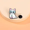 Broche en émail chat blanc mignon avec lunettes bleues et flacon rose scientifique - Style Chat Blanc Scientifique (C2677-1)