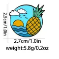 Especificaciones de tamaño del pin de esmalte con motivos de piña y olas de mar - Estilo Redondo Vista al Mar Piña (C2819-2)