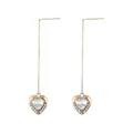Eleganti orecchini a cuore dorati con nappa in zircone e delicati dettagli di perle - Stile Nappina Cuore con Diamanti Completi Oro (F1570-23)