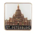 Broche carrée dorée souvenir de Saint-Pétersbourg avec détail de la cathédrale - Cathédrale de Saint-Pétersbourg