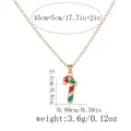 Weihnachtliche Zuckerstangen-Halskette in Gold mit Emaille und 45 cm langer Gliederkette - Gestreifter Zuckerstange Stil (A3345-2)