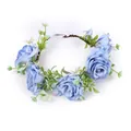 Blauer Rosenblumenkranz aus Stoff mit grünen Blättern und verstellbaren weißen Spitzenbändern - Blau Stil (W1208)