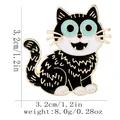 Cartoon Emaille Brosche schwarze Katze Maße 3,2cm x 3,2cm und Gewicht 8,0g im Detail - Schwarze Katze Stil (C3223-2)