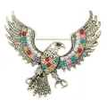 Detailaufnahme der Adler-Brosche mit bunten Strasssteinen und Vintage-Gold-Finish - Exquisiter Kleiner Stil (C3410-2)
